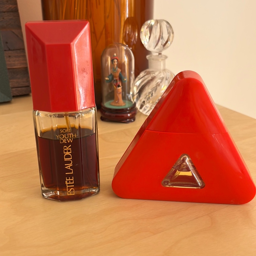 2 vintage fragrances